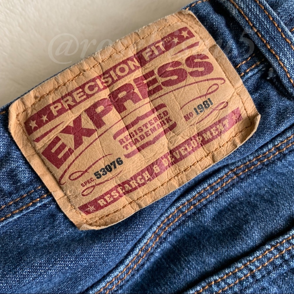 {EXPRESS} Boyfriend Lowrise Bootcut Jean - Picture 5 of 6